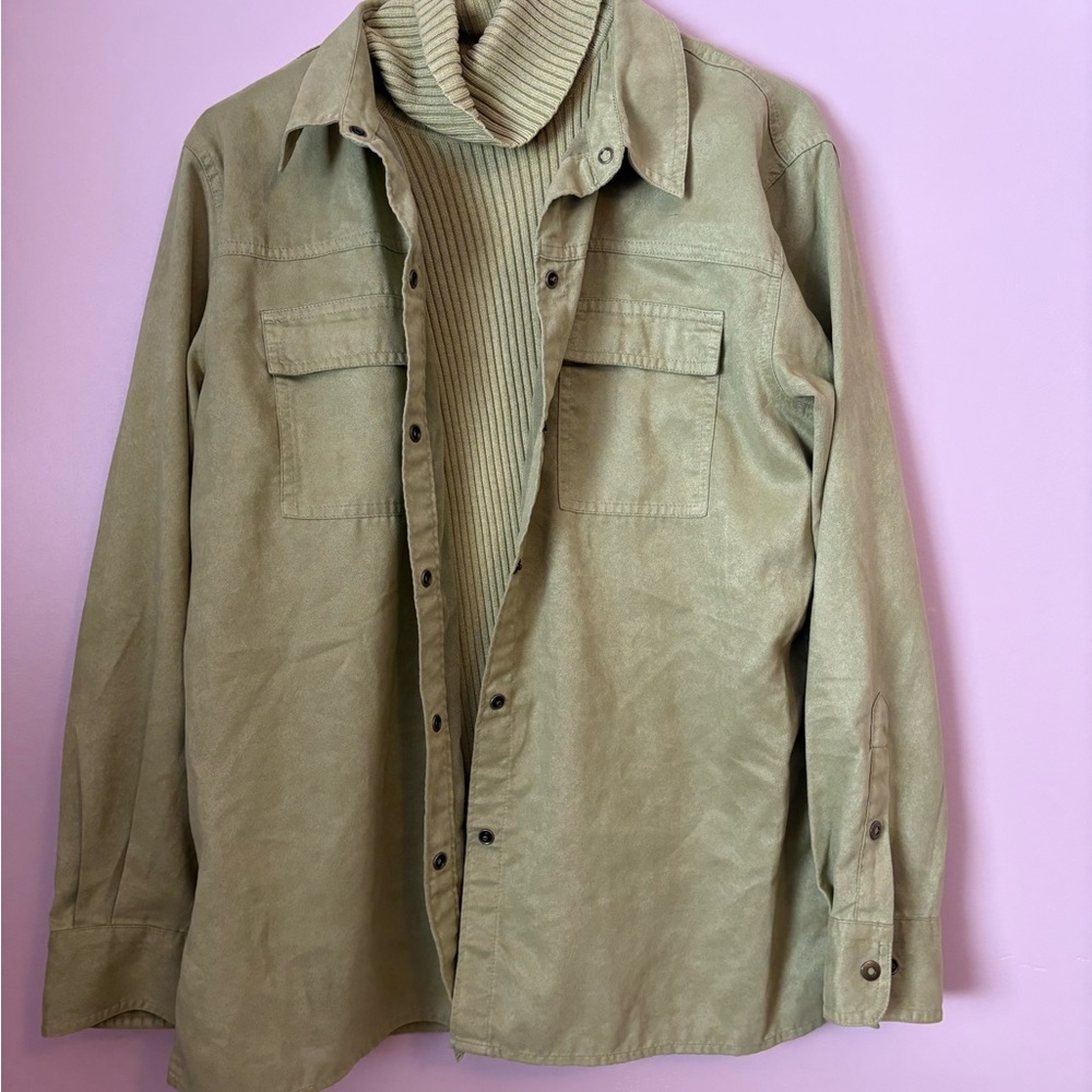 Chico's Green Lightweight Shirt Jacket & Sleeveless Turtleneck